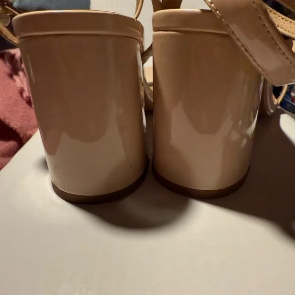 Asos Nude Cream Strappy Sandal Heel Block - Picture 4 of 5